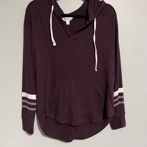 Market and Spruce, Small, pull-over lightweight sweater.